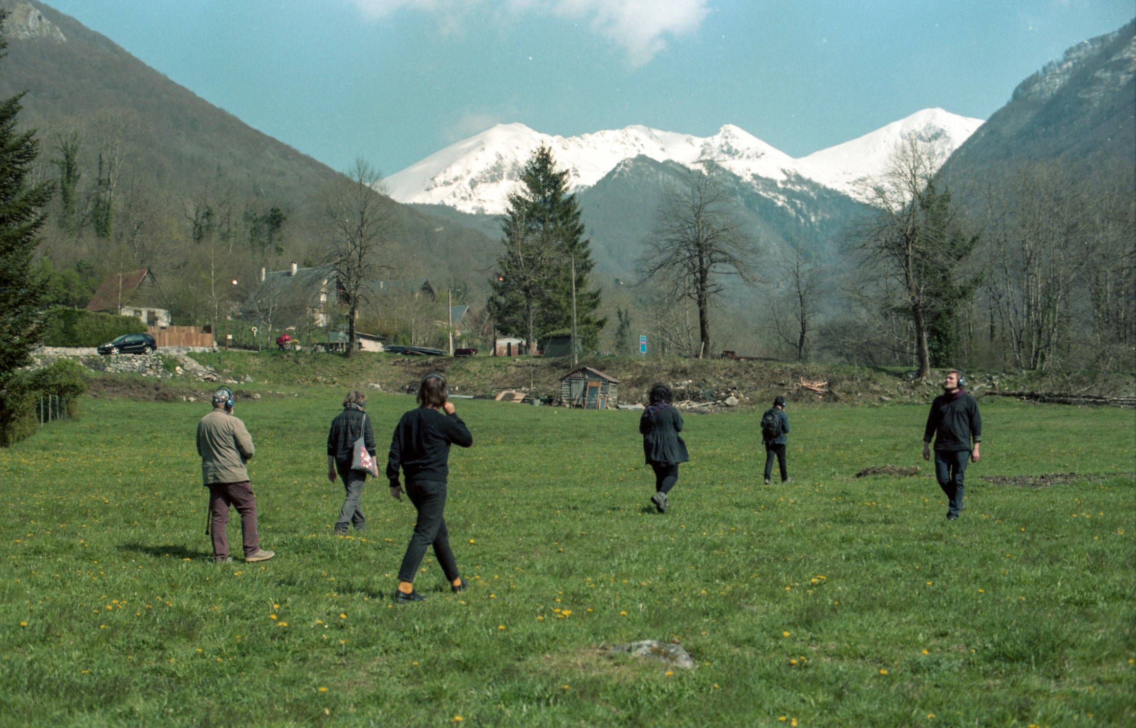 Ambulation at CAMP, Aulus-les-Bains, France (2019). Image: Bruno Mello.